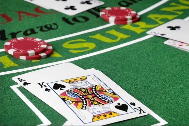 Sistem keamanan berlapis permenslot melindungi data pengguna